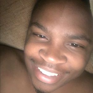 Meet your Posher, Gregory